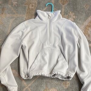 Lulu Lemmon Cream Quarter-Zip Pullover